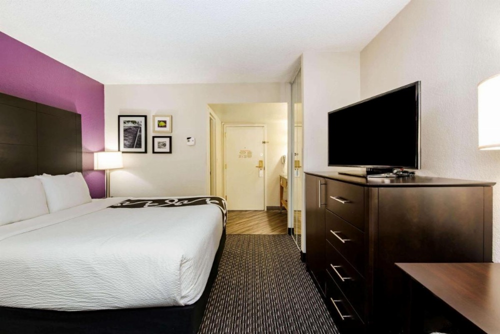 La Quinta Inn & Suites by Wyndham Fort Lauderdale Tamarac Image 22