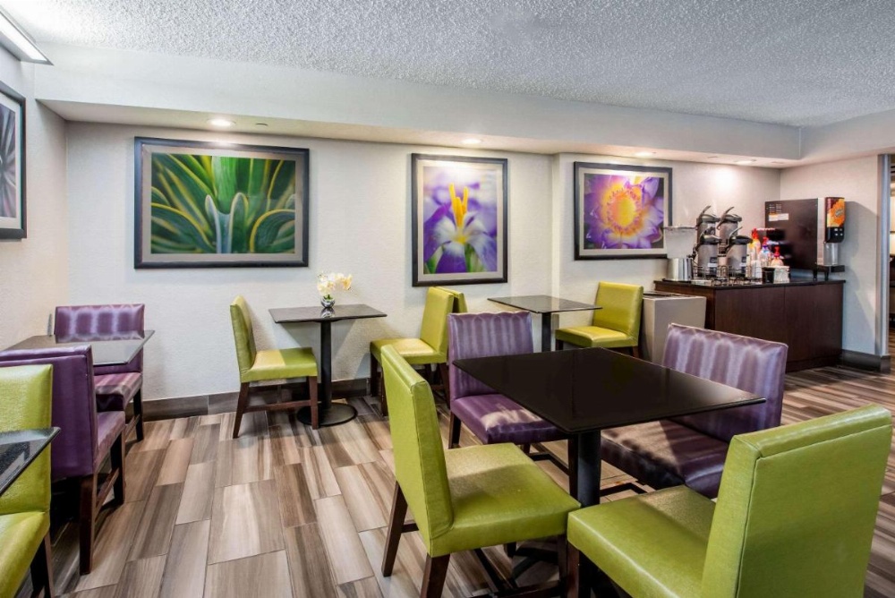 La Quinta Inn & Suites by Wyndham Fort Lauderdale Tamarac Image 29