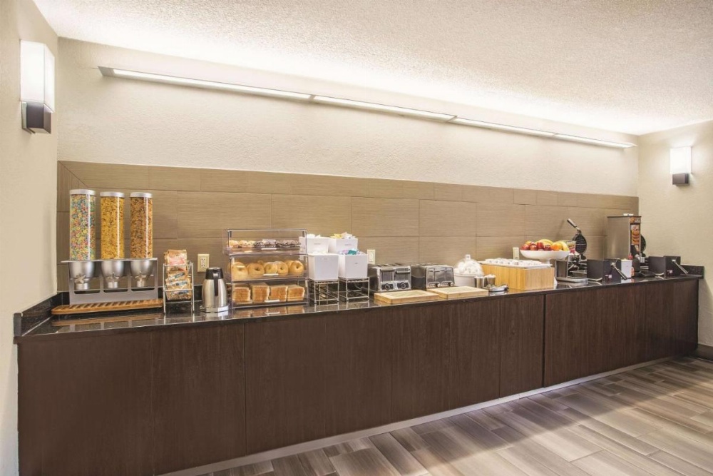 La Quinta Inn & Suites by Wyndham Fort Lauderdale Tamarac Image 34